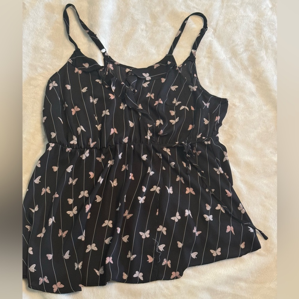 Torrid Size 0 Butterfly Top